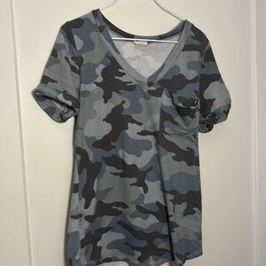 S lovely melody camo shirt
